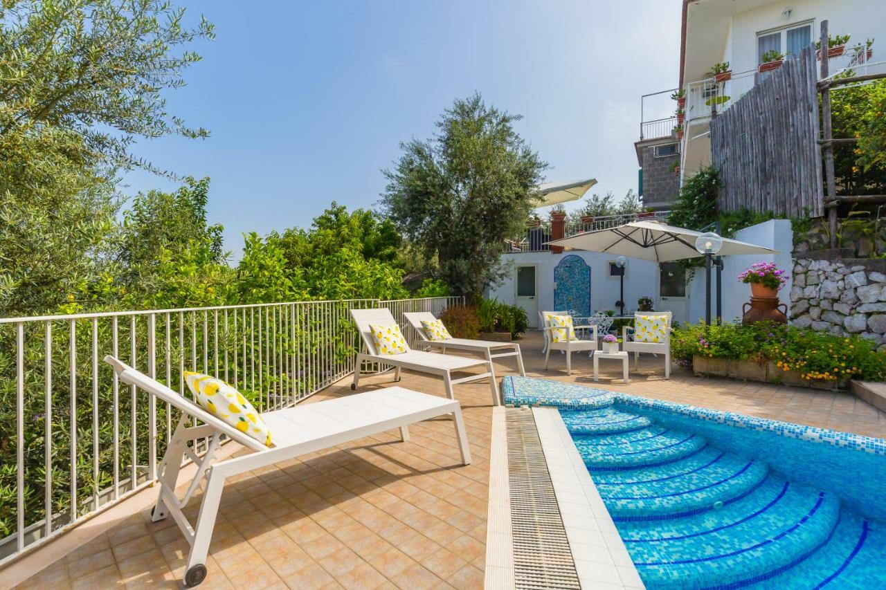 Villa Sorrento Flats Extérieur photo