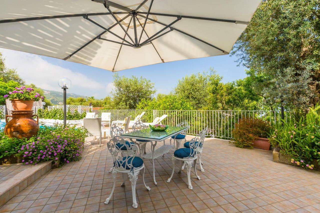 Villa Sorrento Flats Extérieur photo