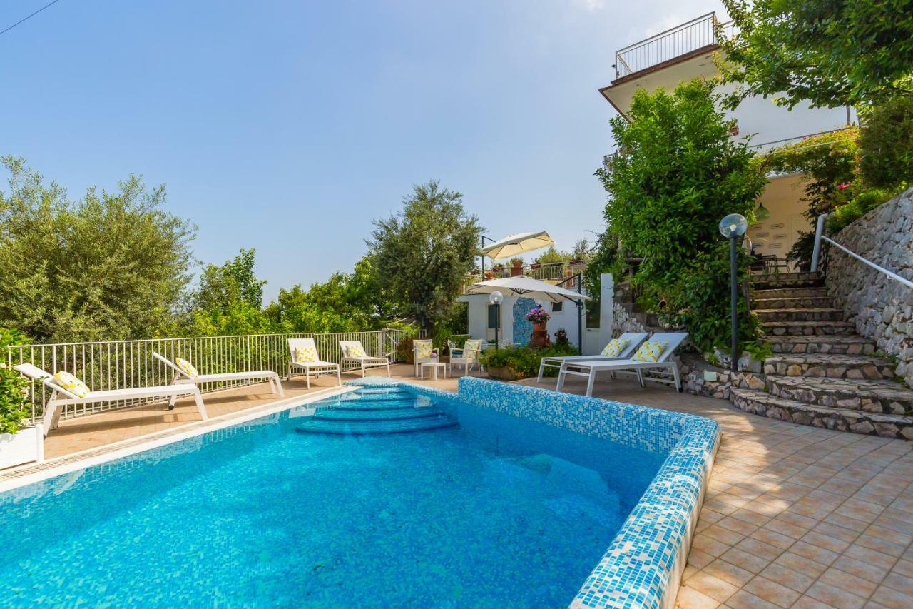 Villa Sorrento Flats Extérieur photo