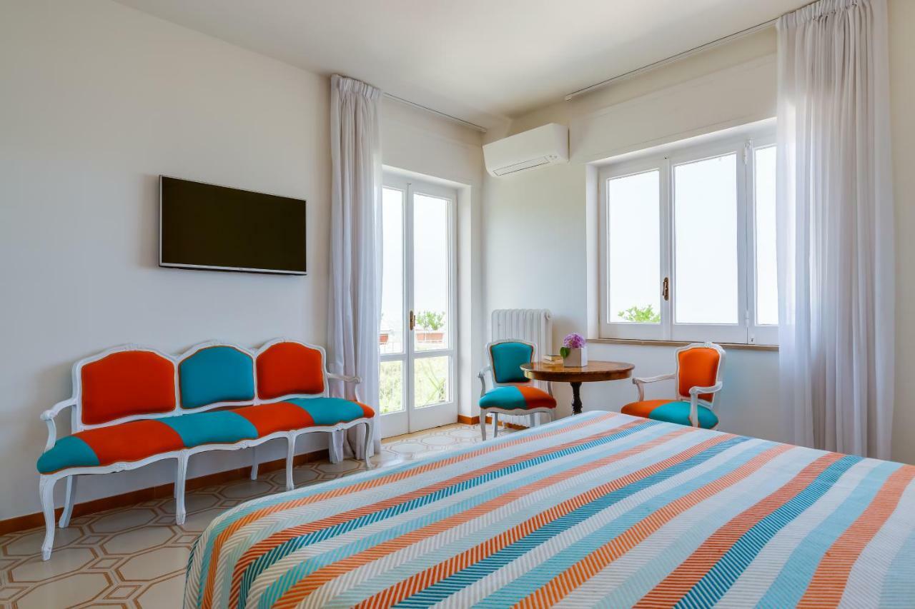 Villa Sorrento Flats Extérieur photo