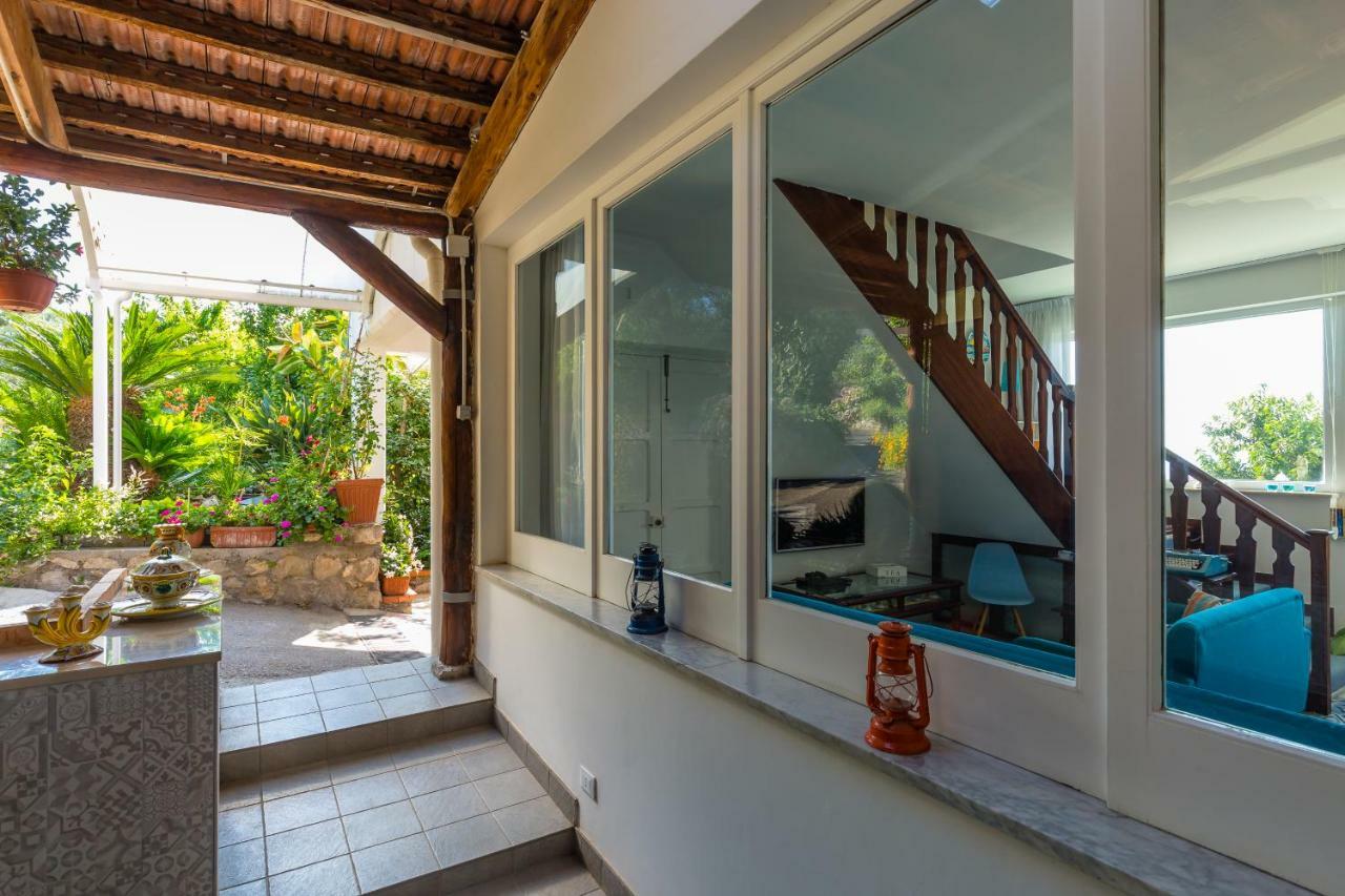Villa Sorrento Flats Extérieur photo